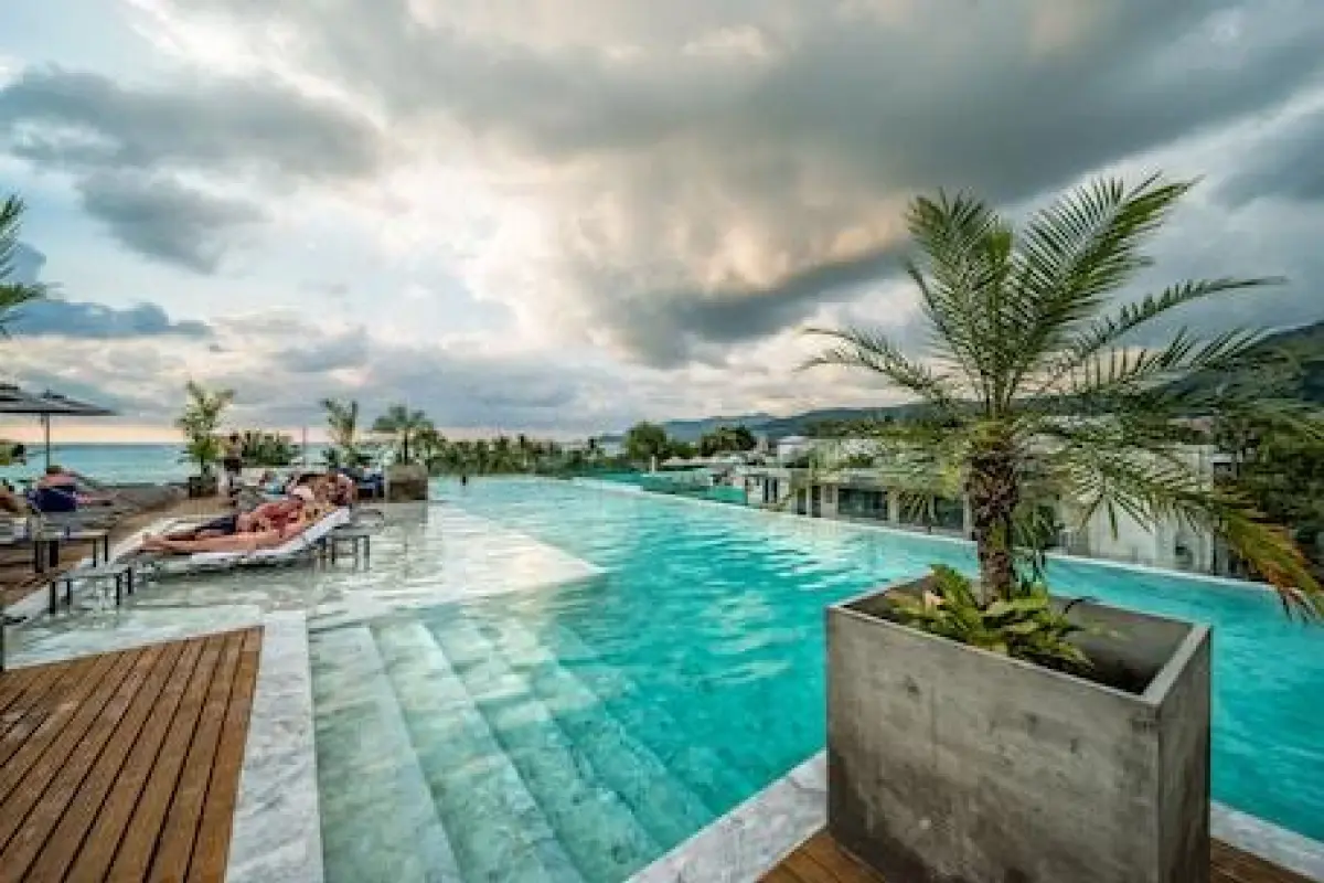 Hotel Clover Patong Phuket – Affordable hotel in Patong