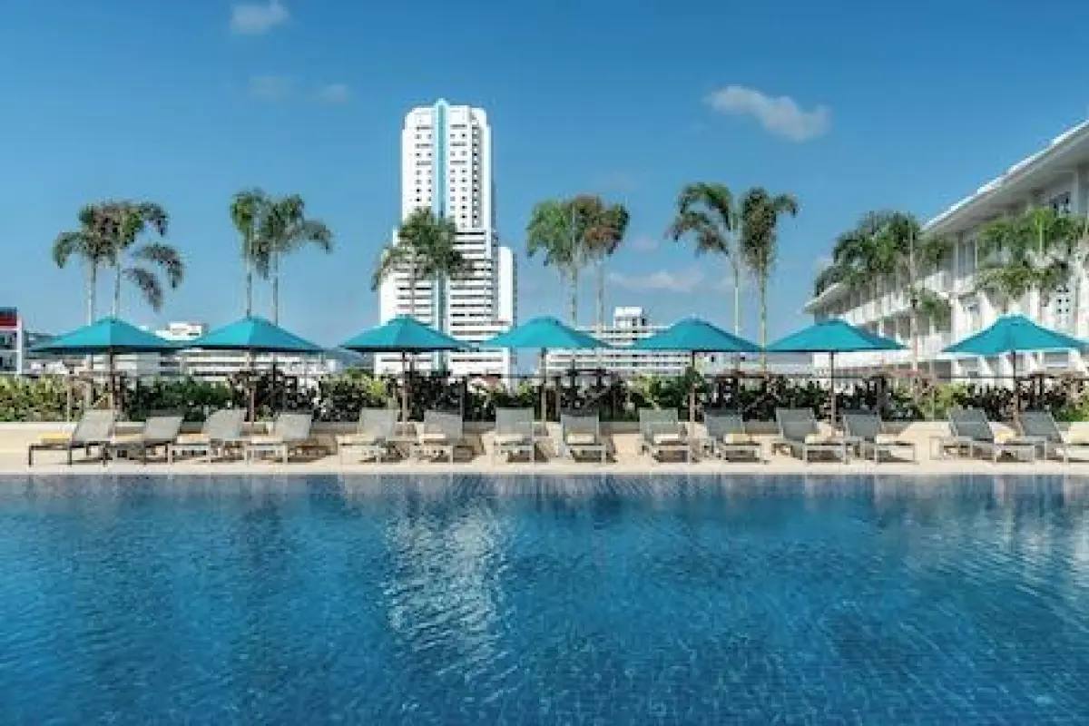 M Social Hotel Phuket – Affordable hotel in Patong