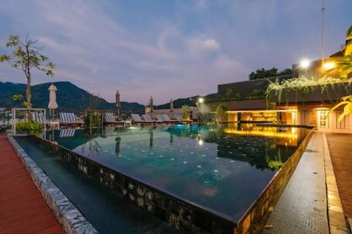 Rak Elegant Hotel Patong – Affordable hotel in Patong