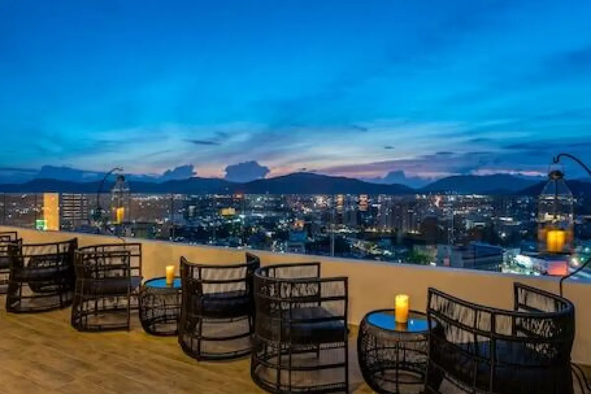 Novotel Phuket City Phokeethra Hotel – Affordable hotel in Phuket
