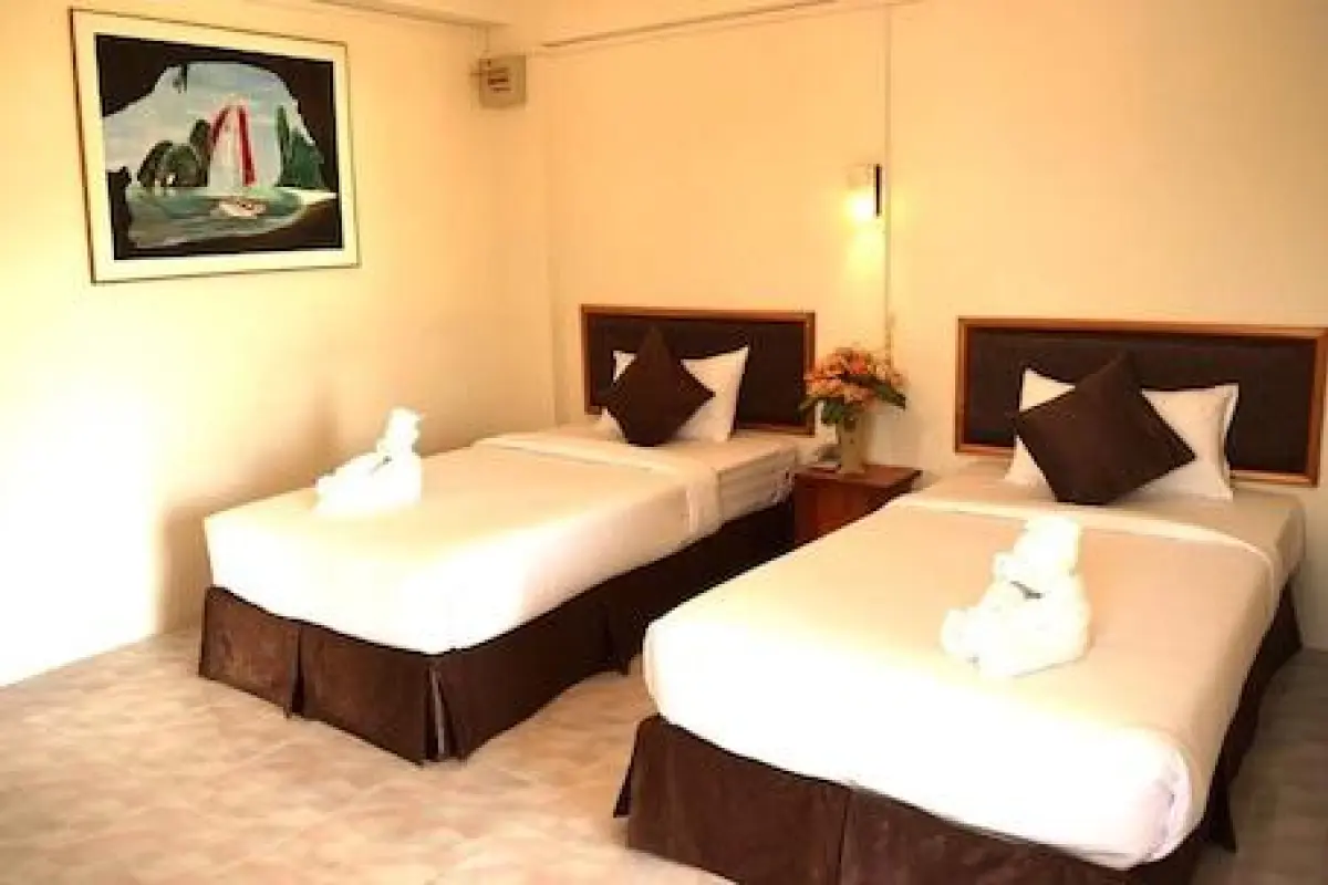 Hotel De Ratt – Affordable hotel in Ratsada