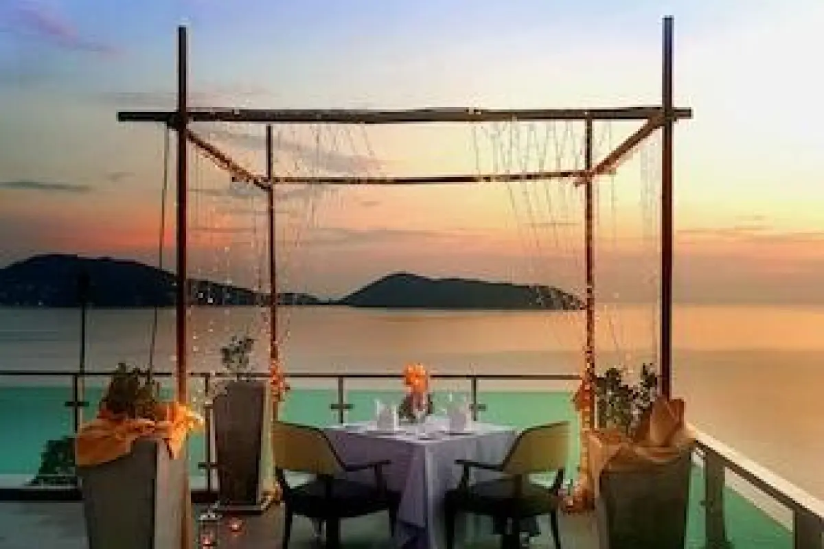 Wyndham Grand Phuket Kalim Bay – Affordable hotel in Kamala
