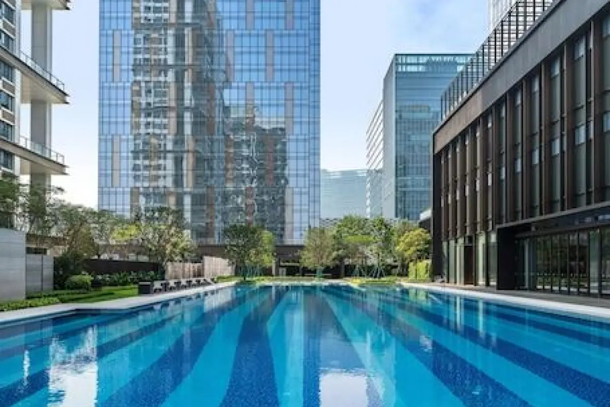 Hilton Shenzhen World Exhibition & Convention Center – Affordable hotel in Shenzhen
