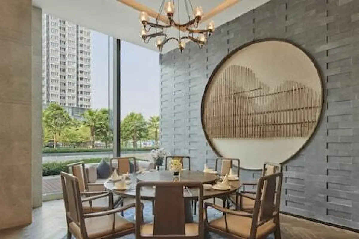 DoubleTree by Hilton Shenzhen Airport – Affordable hotel in Shenzhen
