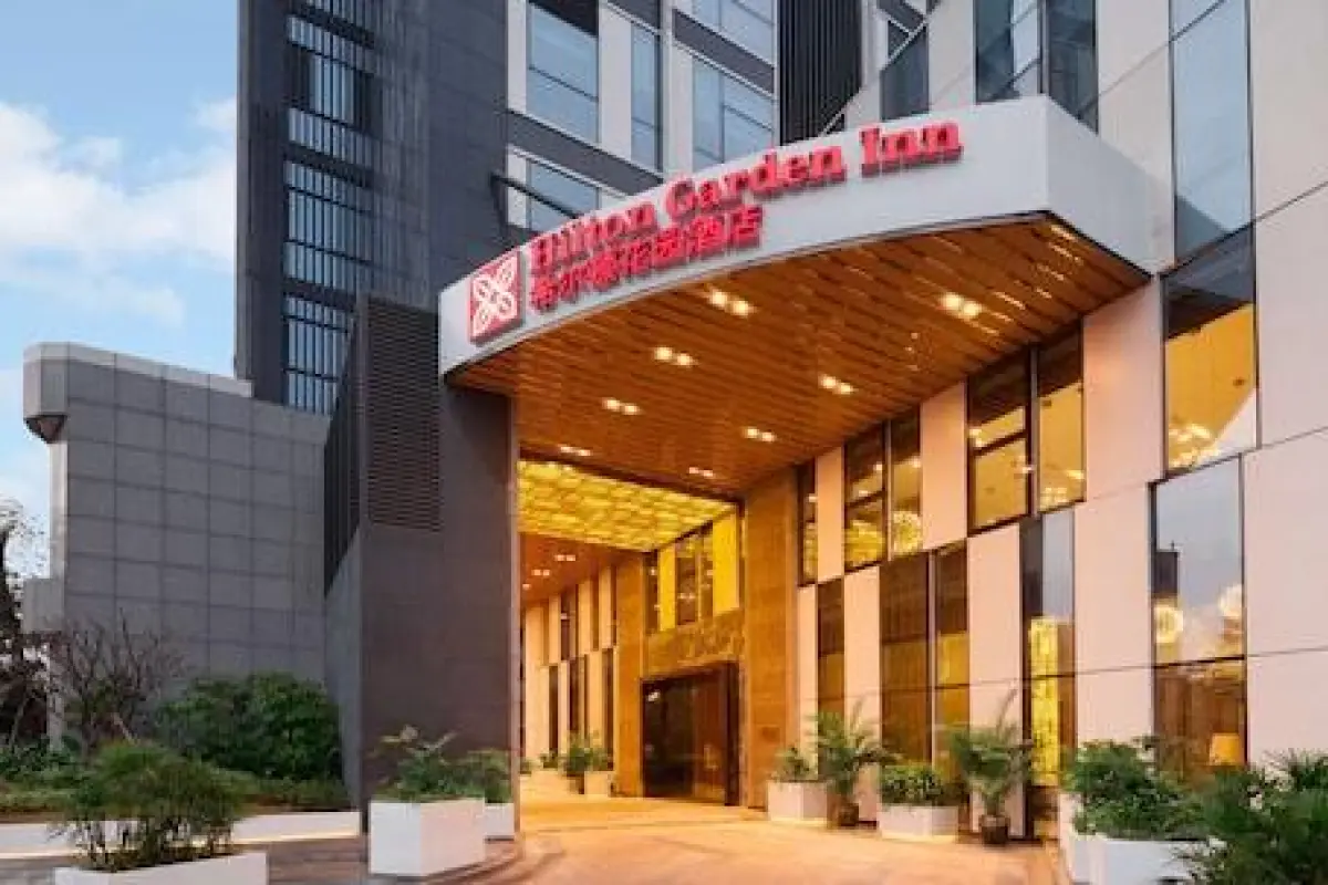 Hilton Garden Inn Shenzhen Bao'an – Affordable hotel in Shenzhen