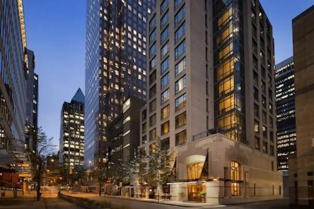 Executive Hotel Le Soleil – Affordable hotel in Vancouver