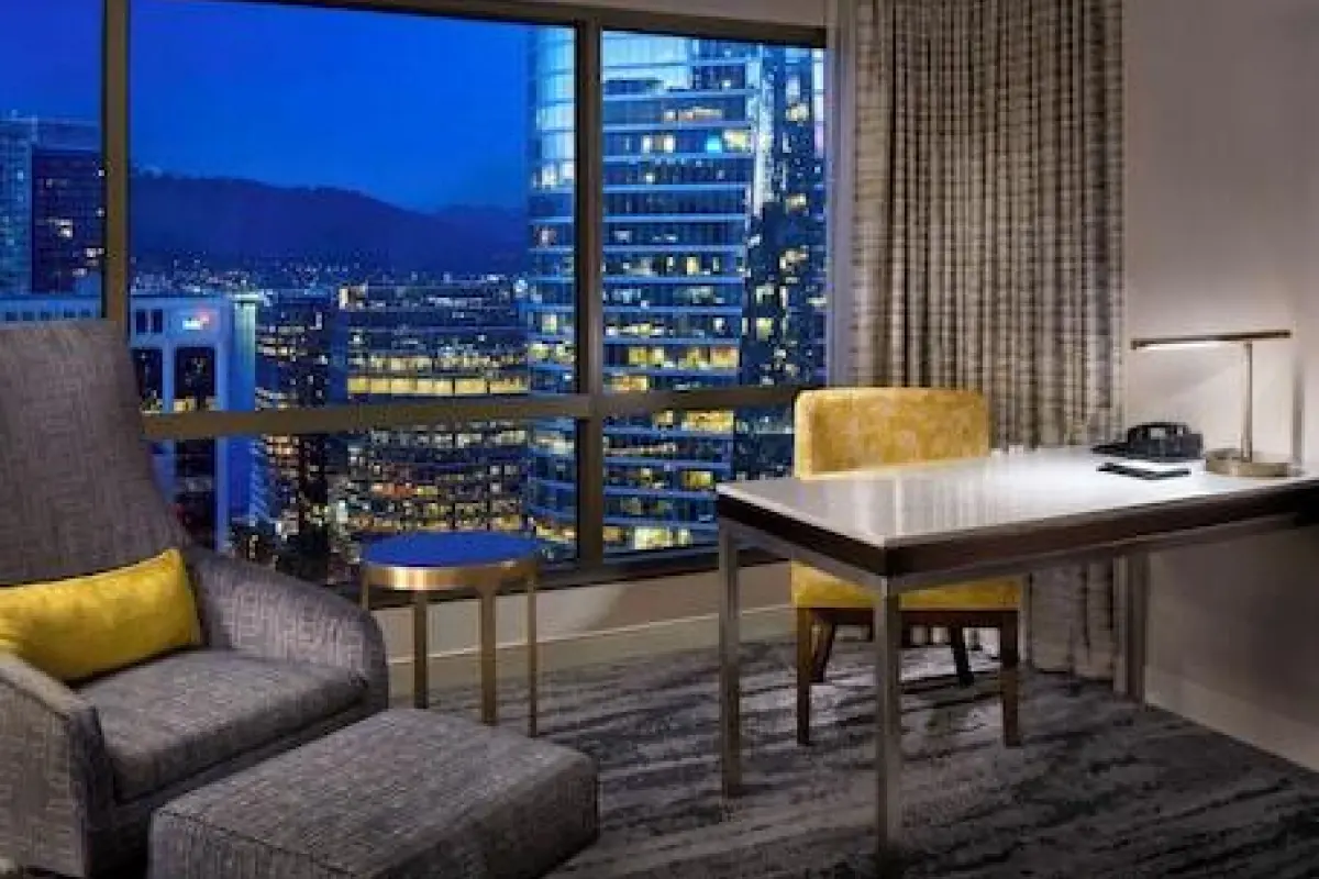 Hyatt Regency Vancouver – Affordable hotel in Vancouver