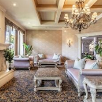 Atrium Hotel Vancouver – Affordable hotel in Vancouver