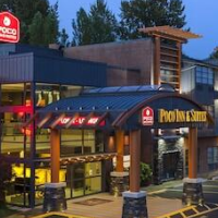 Poco Inn and Suites Hotel & Conference Centre – Affordable hotel in Port Coquitlam