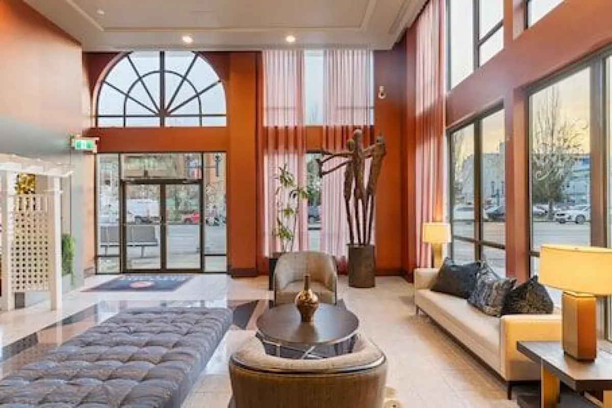 Executive Hotel Vancouver Airport – Affordable hotel in Richmond
