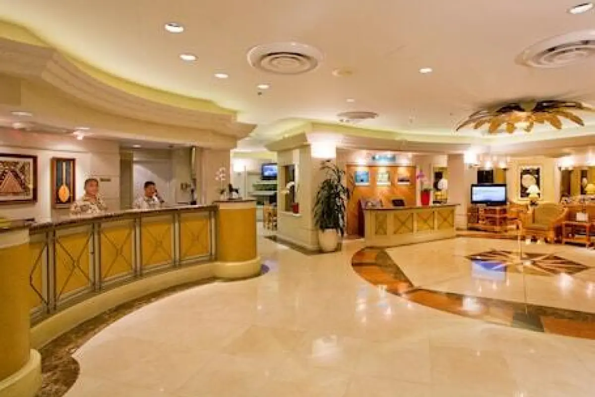 Ramada Plaza by Wyndham Waikiki – Affordable hotel in Honolulu