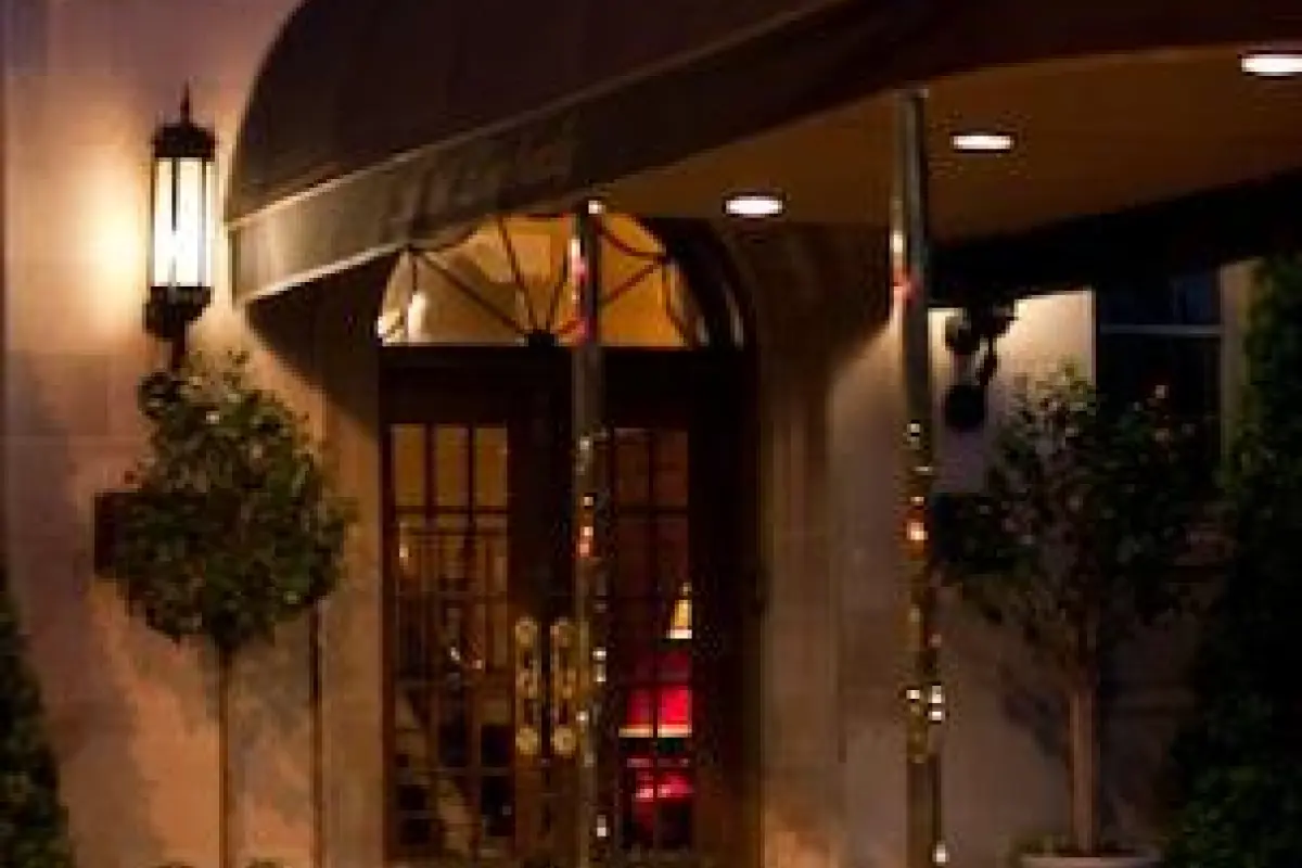 Hotel Lombardy – Affordable hotel in Washington