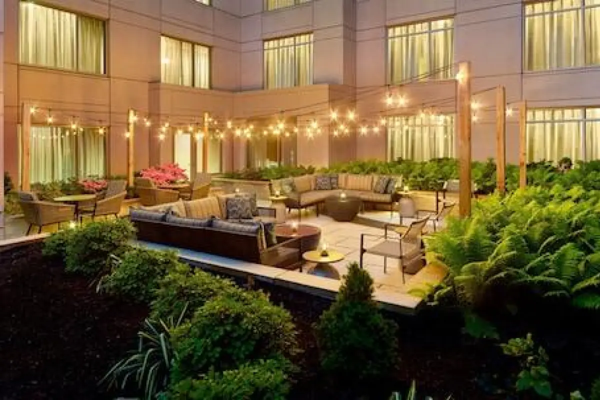 Courtyard by Marriott Washington, DC/Foggy Bottom – Affordable hotel in Washington