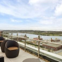 Hampton Inn & Suites Washington DC-Navy Yard – Affordable hotel in Washington