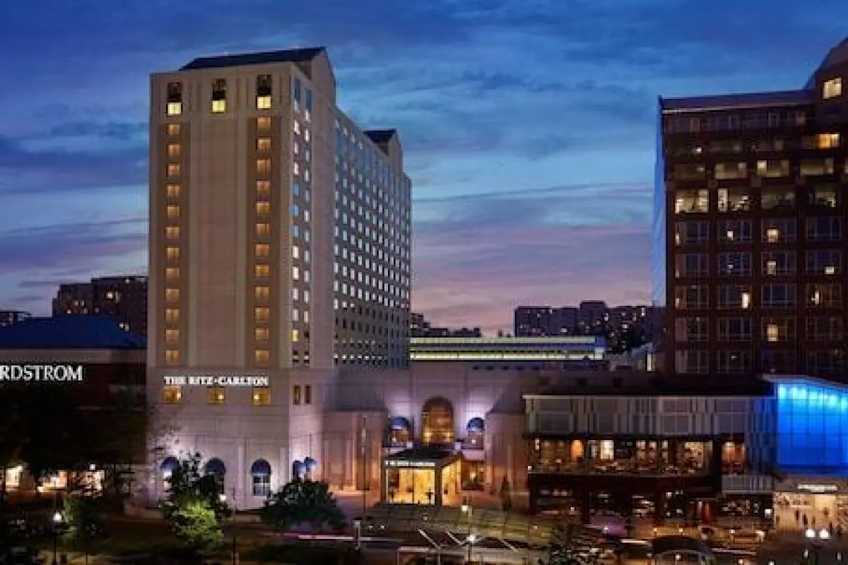 The Ritz-Carlton, Pentagon City – Affordable hotel in Arlington