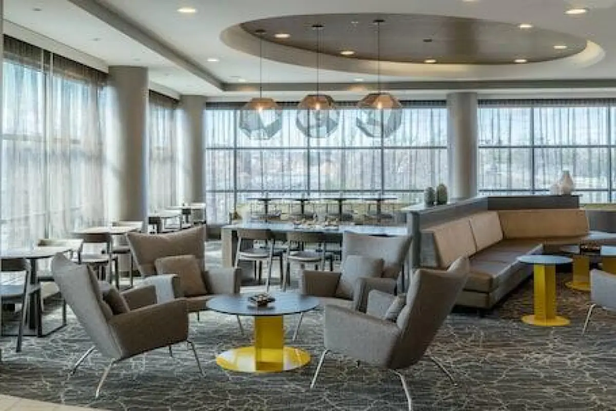 Springhill Suites by Marriott Alexandria Old Town/Southwest – Affordable hotel in Alexandria