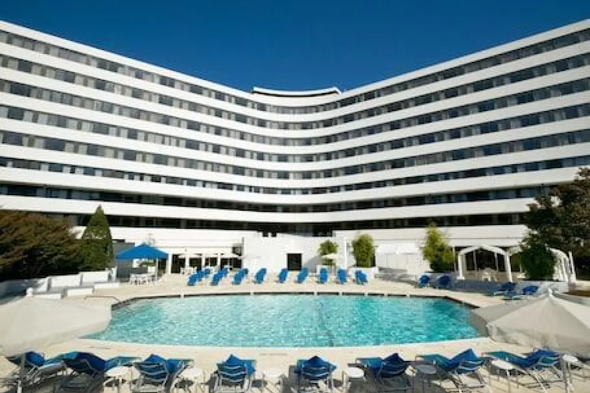 Washington Plaza Hotel – Affordable hotel in Washington