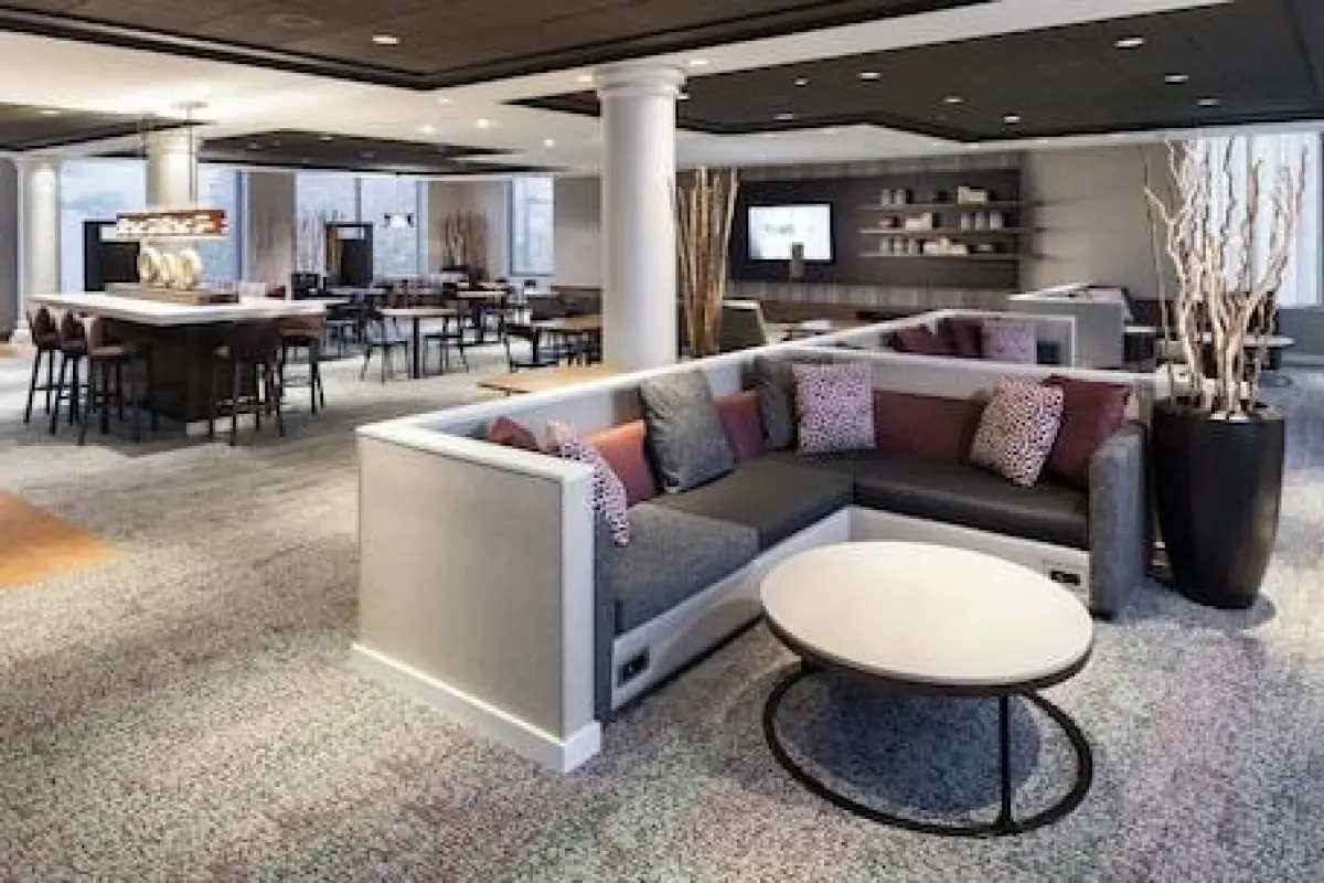 Courtyard by Marriott Alexandria Old Town/Southwest – Affordable hotel in Alexandria