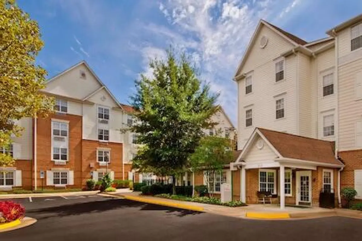 Sonesta Simply Suites Falls Church – Affordable hotel in Falls Church