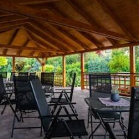 Apartmanovy dom Villa Ephélia – Affordable hotel in Dunajska Streda