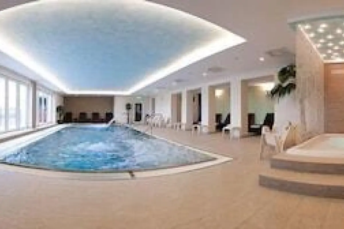 Hotel Karpatsky Dvor – Affordable hotel in Lozorno