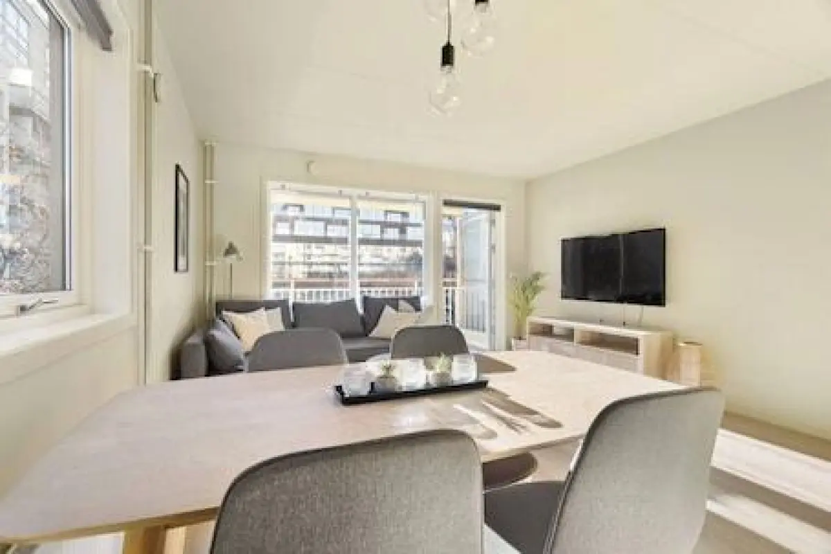 Charming Oslo Apartment With Balcony & Rooftop Access – Affordable hotel in Oslo