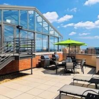 Metro-Friendly DC Apartments – Affordable hotel in Arlington