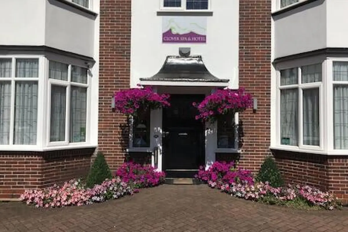 Clover Spa and Hotel – Affordable hotel in Birmingham