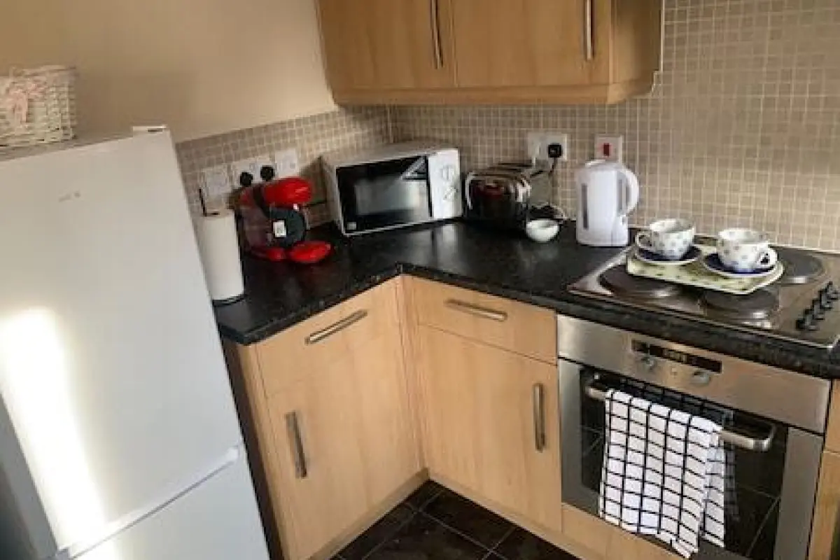 Sleeps 4/6 pet Friendly Parking nr Nec/warwick uni – Affordable hotel in Coventry