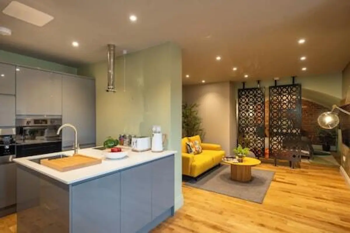 Commandery Vaults – Affordable hotel in Worcester
