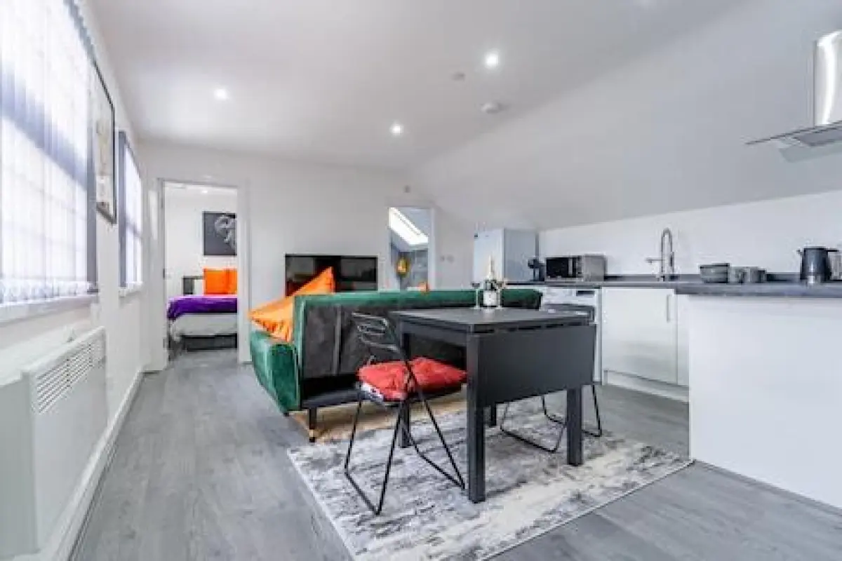 Birmingham Apt-sleeps 4-walk to City Centre-pets – Affordable hotel in Birmingham