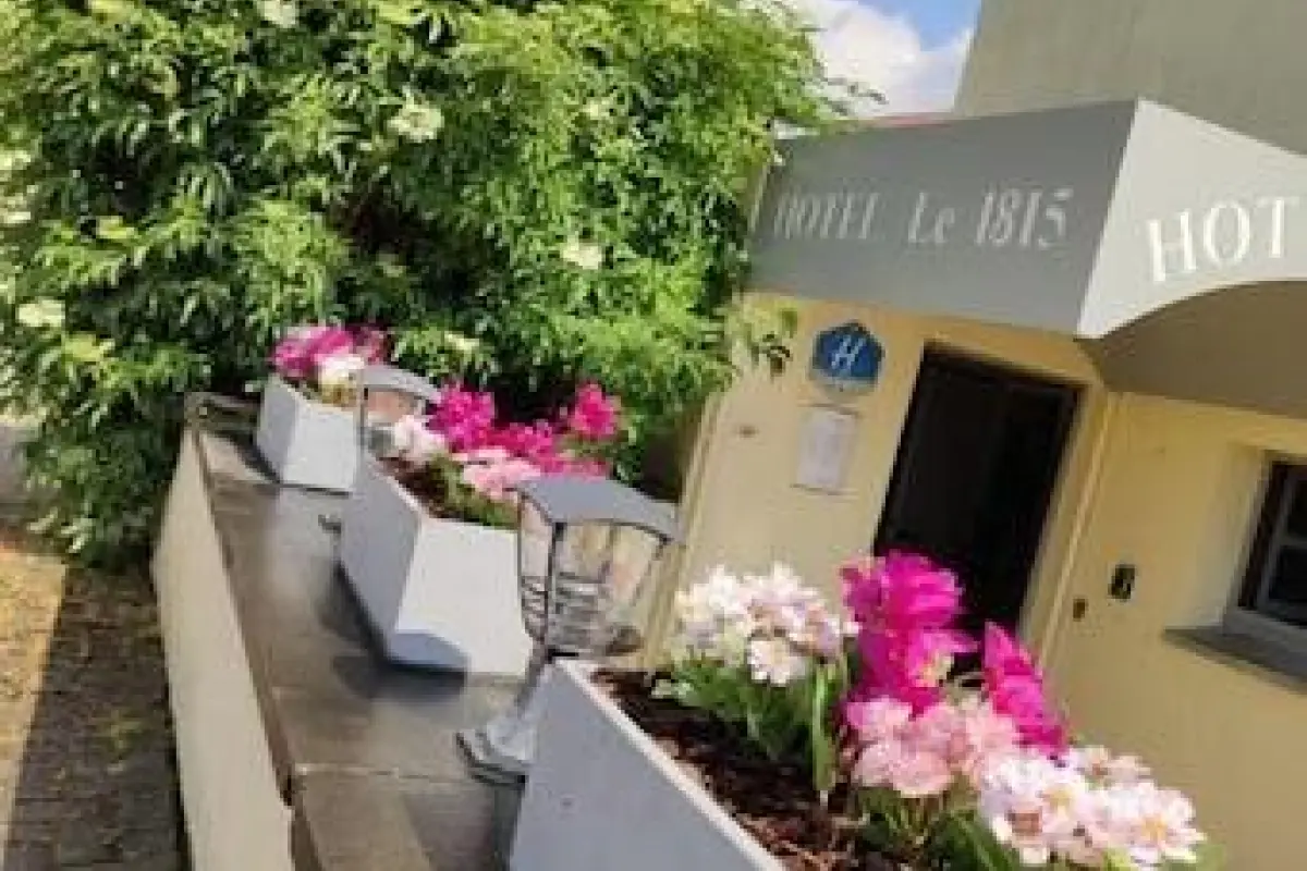 Hôtel 1815 – Affordable hotel in Braine-l'Alleud