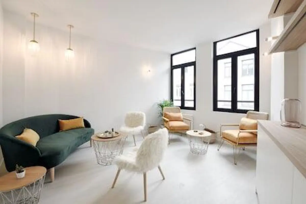 Urban Walls – Affordable Bed and Breakfast in Brussels