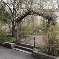 Renovated Top Floor Studio in Kallio – Affordable hotel in Helsinki