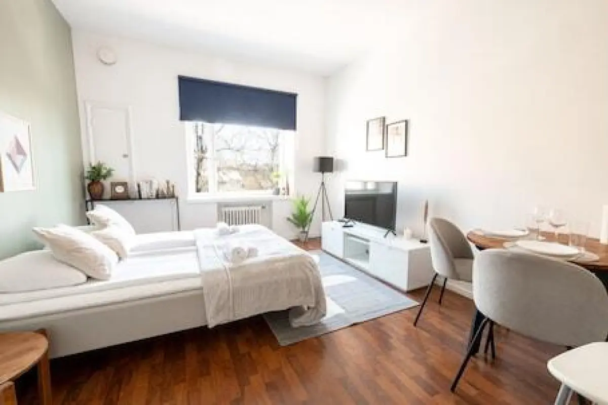 2ndhomes Cozy Apartment with Park View – Affordable hotel in Helsinki