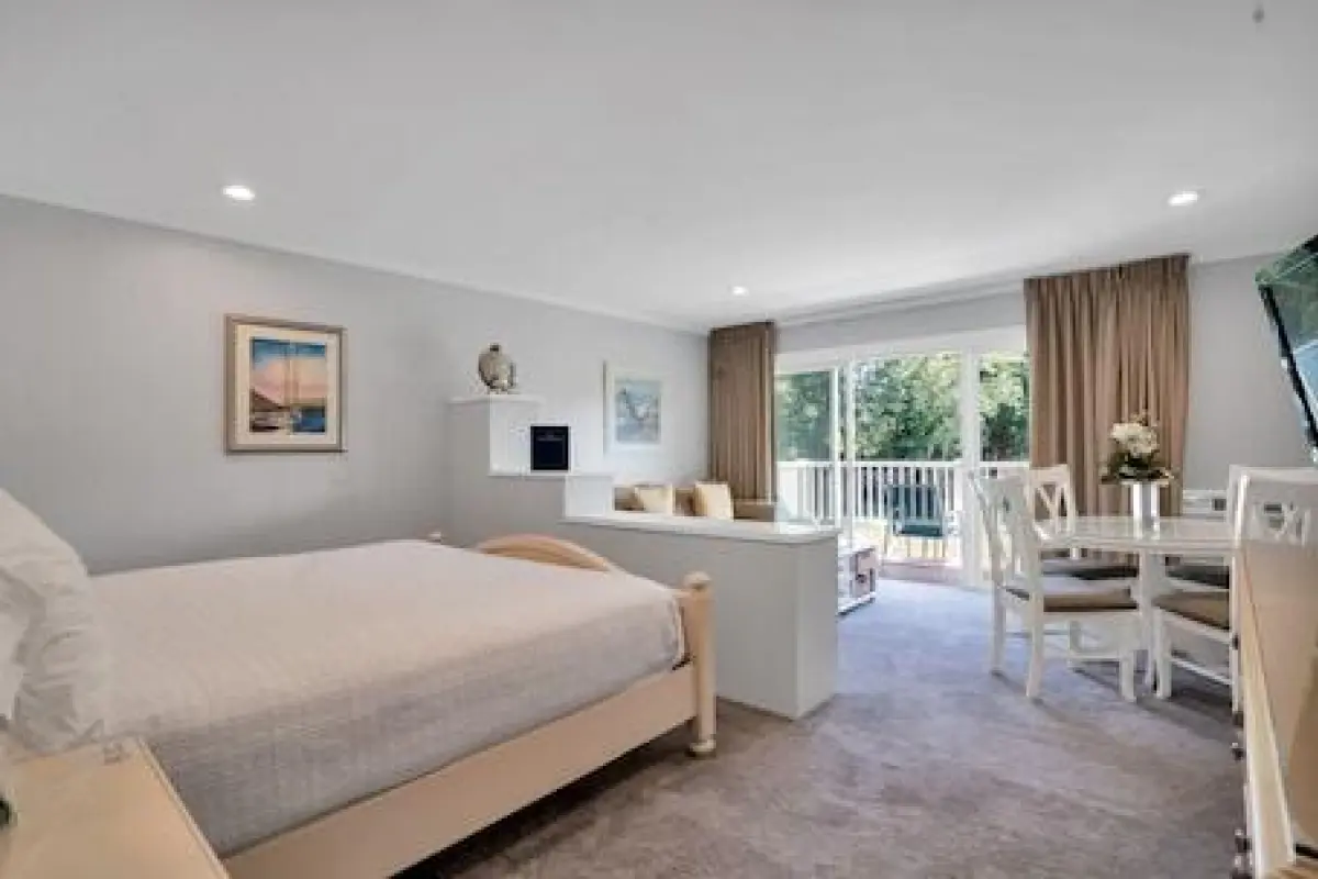 East Hampton House Resort – Affordable hotel in East Hampton
