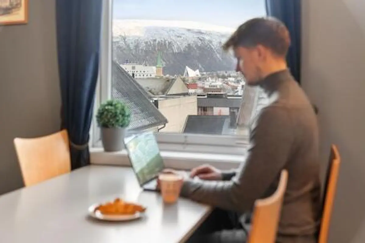 Enter Backpack Hotel – Affordable hotel in Tromsø