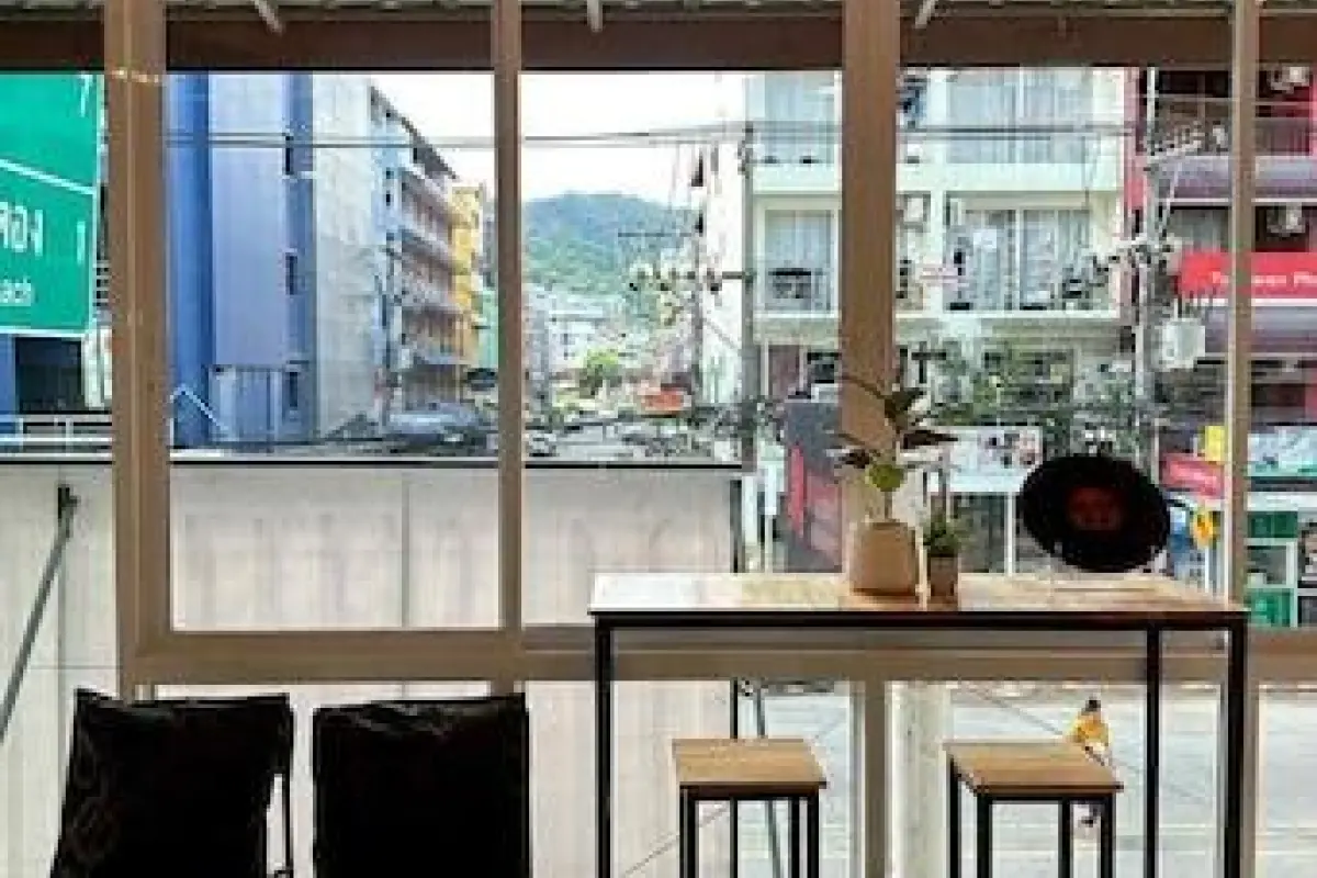 Jellyfish Residence Patong – Affordable hotel in Patong