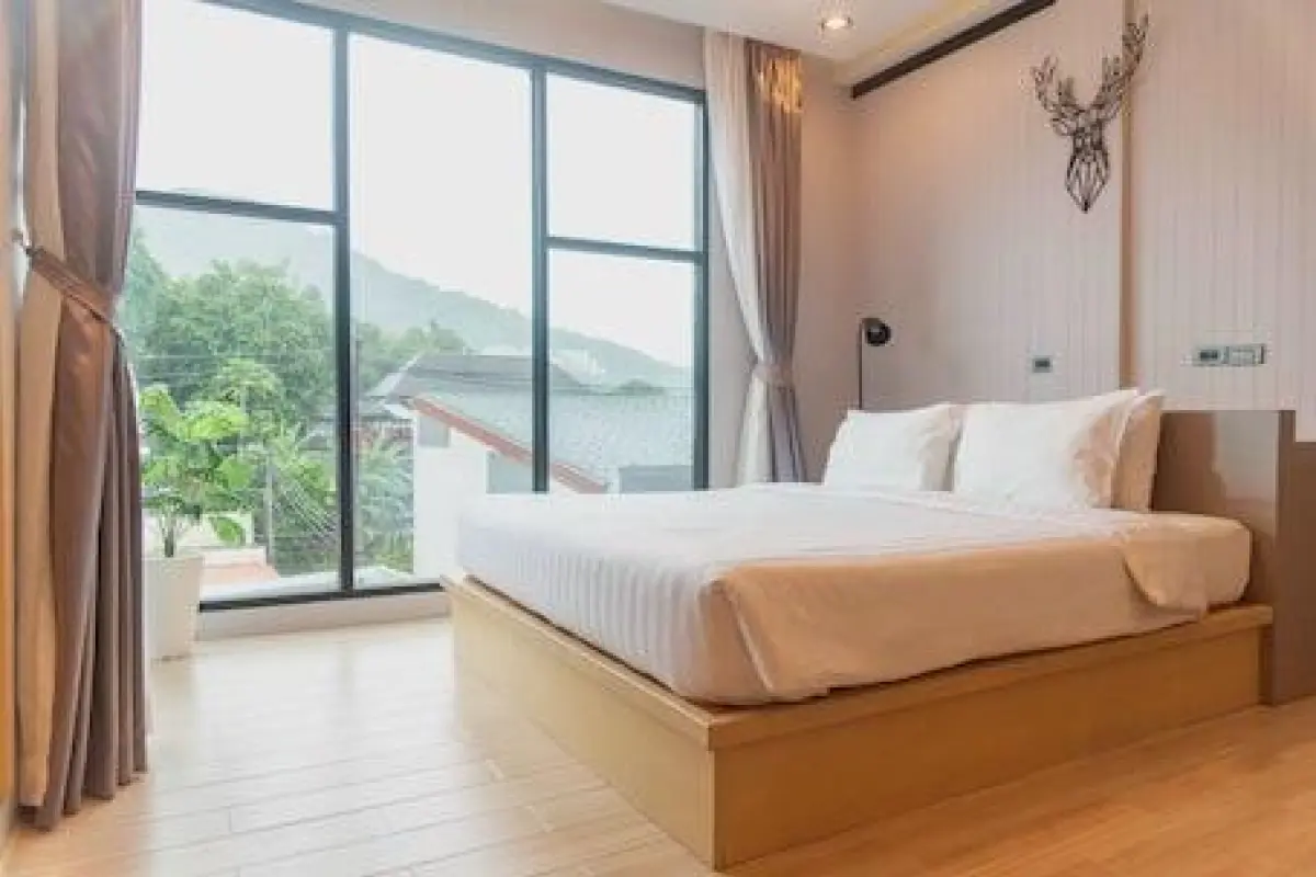 Oneloft Hotel – Affordable hotel in Karon