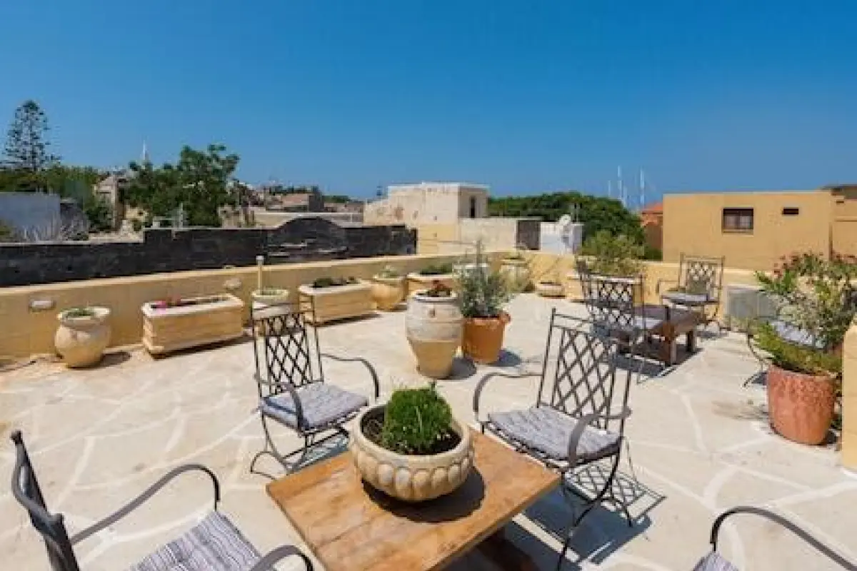 Spot Hotel – Affordable hotel in Rhodes