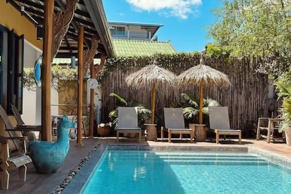 The Luna Hostel – Affordable hotel in Sa Khu