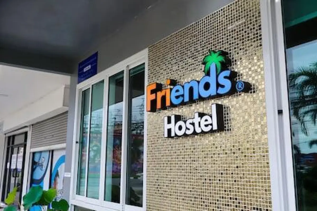 Friends Hostel - Phuket Airport – Affordable hotel in Sa Khu