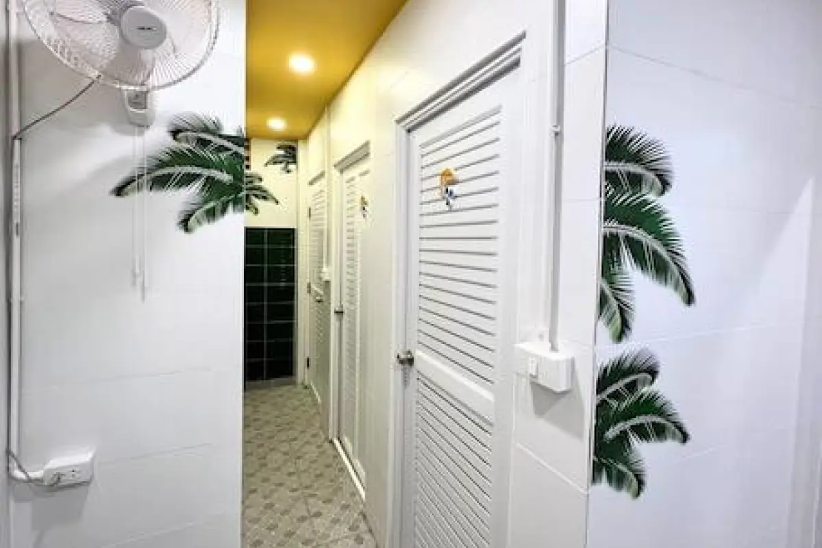 Sleepy Station - Hostel – Affordable hotel in Karon