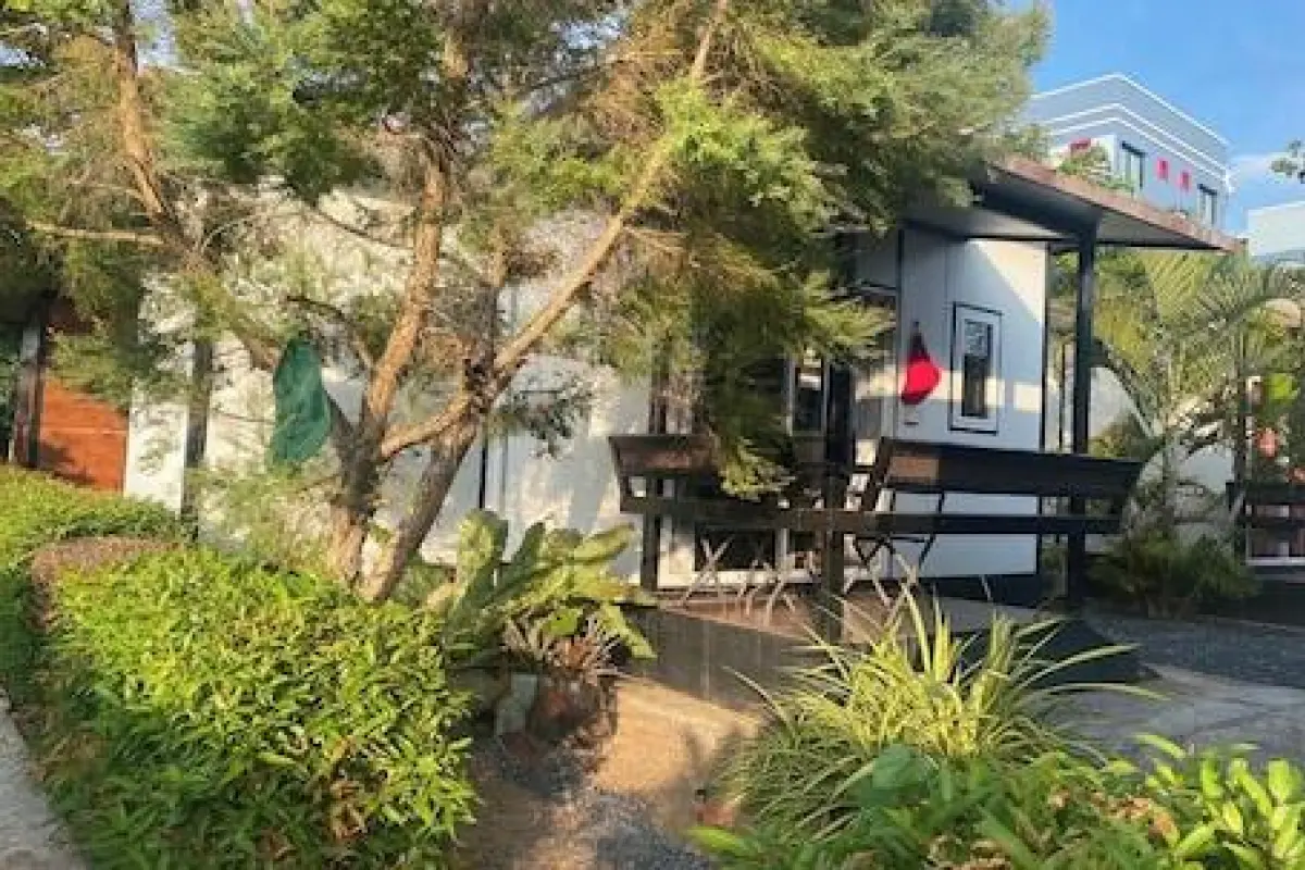 KORA-GREAT Airport Phuket – Affordable hotel in Sa Khu