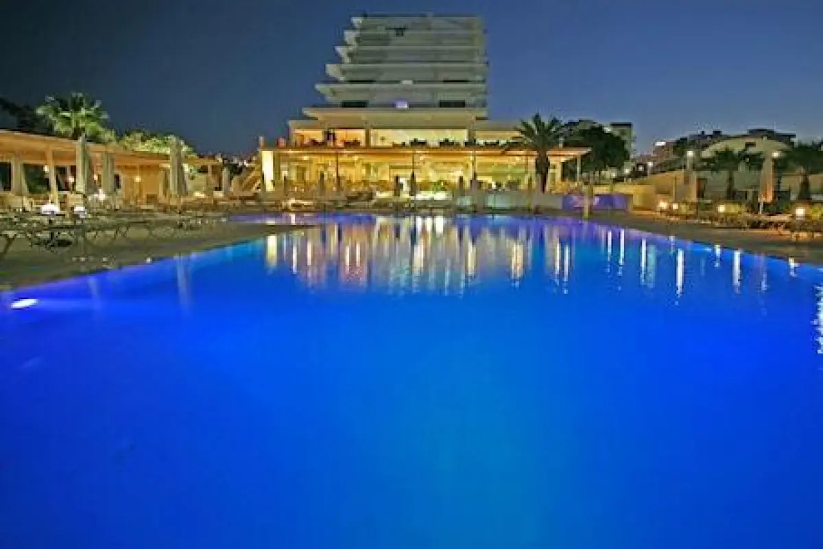 Vrissiana Boutique Beach Hotel – Affordable hotel in Paralimni