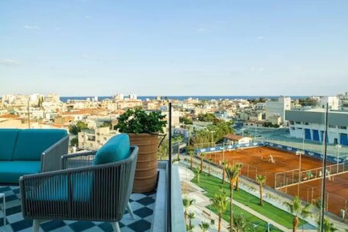 LIV Urban Suites – Affordable hotel in Larnaca