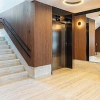 Solenne Stylish 2-BR Apt in Larnaca – Affordable hotel in Larnaca