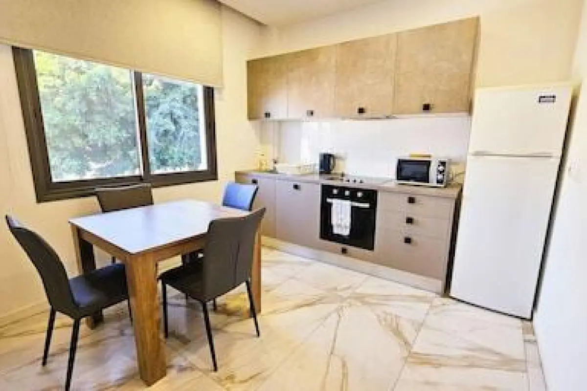 Mimi's Sunny Beach Apartment – Affordable hotel in Larnaca
