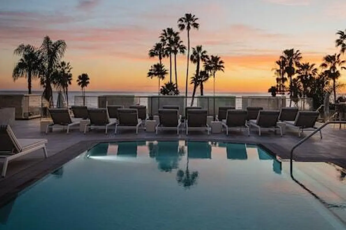 Regent Santa Monica Beach – Affordable hotel in Santa Monica