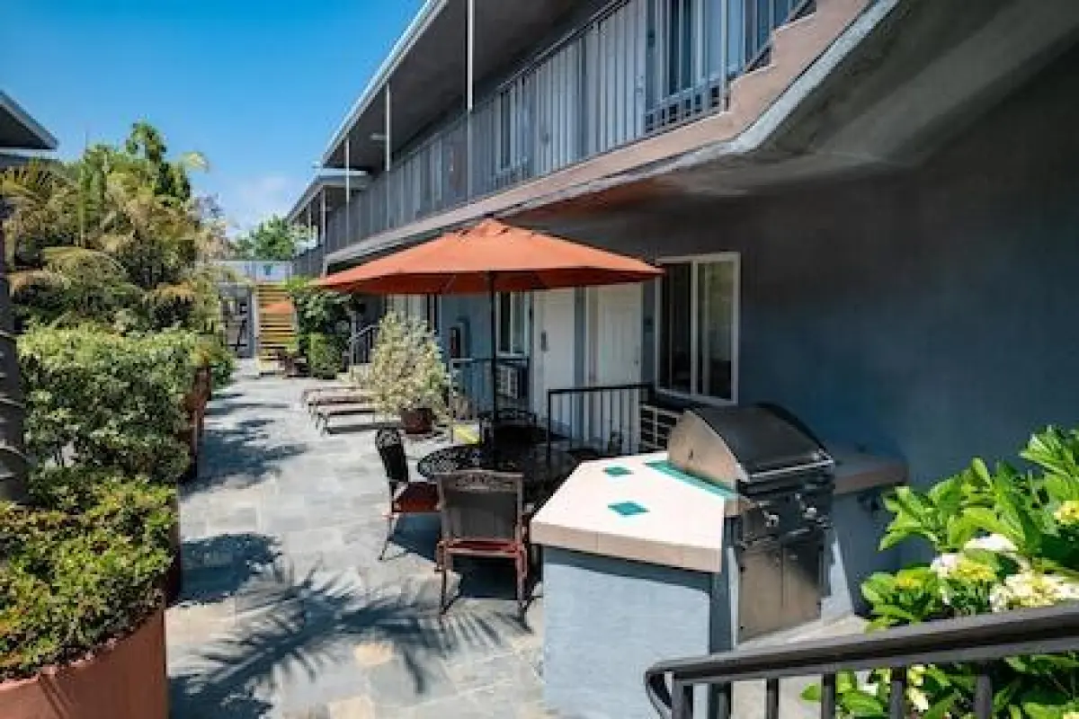 SureStay Hotel by Best Western Santa Monica – Affordable hotel in Santa Monica
